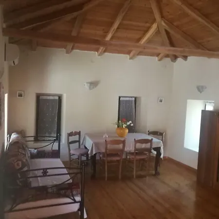 Leos's House Lejlighed
